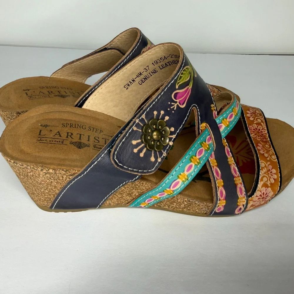 L’Artiste Sandals Womens Size 37, 6.5-7 US, Swan Spring Step Wedge Boho Floral
